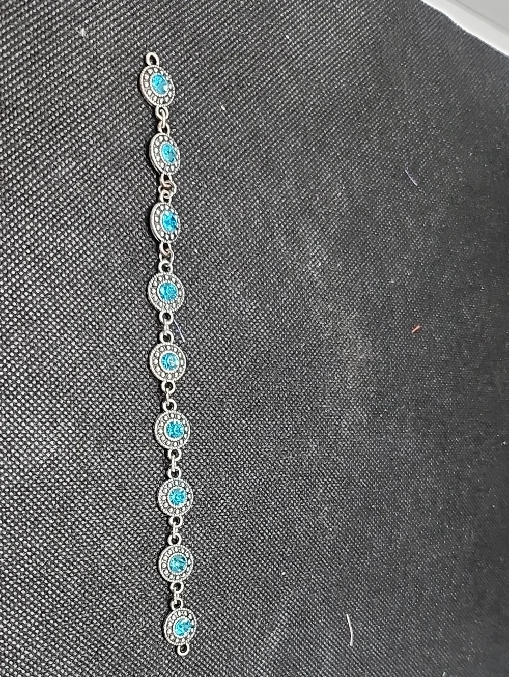 N/A elegant silver
